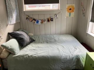 Cute little hide out - 0