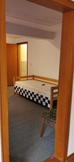 Royal Guest House Apartment - Mönchengladbach - 1