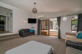 New Listing Special - Coastal Whiti Comfort - 5