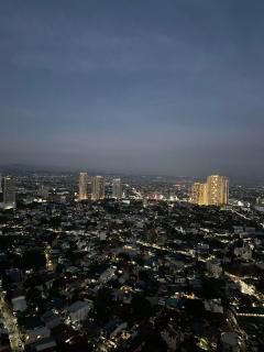E & E Nest in Fairlane Residences - Manila - 6