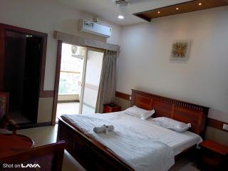 Col's Hotel Uphaar - Ujjain - 4
