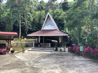 The Diamond House, Pool & Jacuzzi with Panoramic Views - - 7