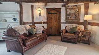 The Stables Cottage at Glyn Isa - - 1