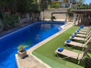 Villa with private pool -Palma Ambassador Center ETV14825 - 8