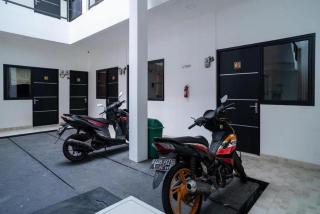 Hotel O Mahagoni House Syariah - 1