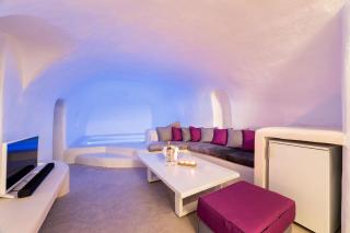 Kampanario Luxury Two-Bedroom Villa with Private Jacuzzi - 0