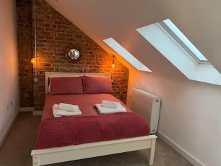 Brightons Boudoir - Brighton & Hove - 1
