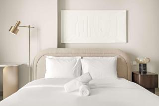 Bright & New 1BR in JVCwith pool and gym - 4