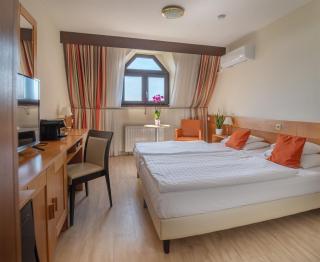 Hotel Sopron - Sopron - 8