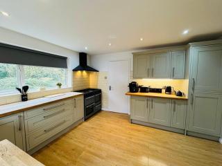 Wintons Farmhouse - Hambrook - 3