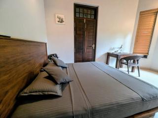 Hotel Kelash Raj Inn - - 6