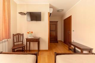 Guest House Pod Slavnikom - Podgorje - 1