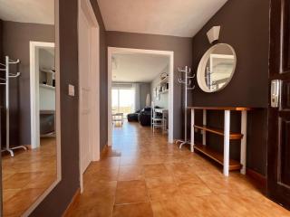 DARUMA APARTMENTS 1-Bedroom Apartment with Sea Views - 4