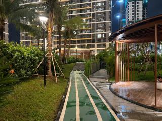 VINHOMES GRAND PARK 1BR Chillin Home Best View - Long Bình - 4