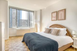 UWS 2BR w doorman gym nr central park NYC-950 - 1
