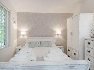 The Cabin - Blundeston - 1