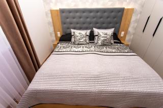1-Bedroom LUX Apartment with Balcony & Underground Parking Garage - Spišská Nová Ves - 8