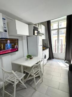 Acogedor apartamento exterior con balcón en el Barrio de Chueca, Gran Vía con aire acondicionado - Madrid - 6