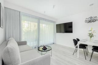Sea&Lake Luxurious Apartments with Parking by Noclegi Renters - Mielno - 3
