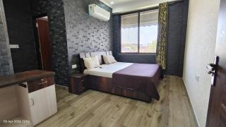 OSHO Villa Guest House - 2