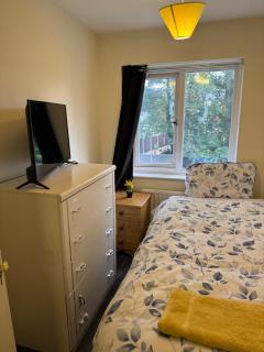 Peaceful 3 bedroom house close to Newcross hospital Wolverhampton - Fallings Park - 7
