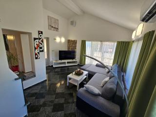 Molnar Resort Villa Mimoza & Apartment Nea - 2
