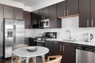 Blueground Mission Valley East pool nr Riverwalk SAN-17 - 5