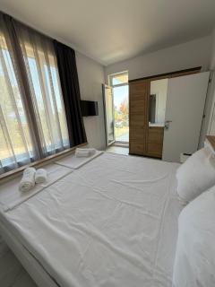 Aurum Villas Smokinya Beach 2 - 5