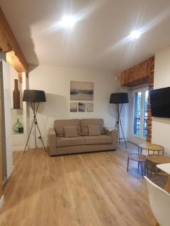 Apartamento nuevo junto a la bahía P C - 6