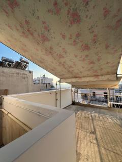 Athenian loft with urban view - Athen - 5