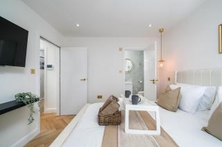 Premium Luxe 1 Bedroom Apartment Camden - 4