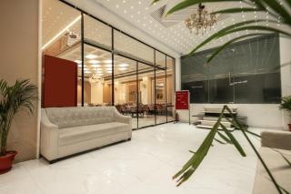 Tripli Hotels Evara Inn - 8