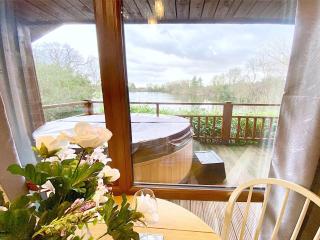 Holly Lodge 14 Hot Tub - York - 7