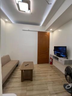 JFS HOME at Victoria de Manila 2 - 7