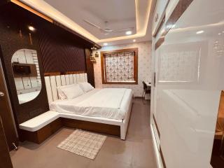 2bed 2bath 2AC kitchen , Puri , Near Beach, Homestay at Ananya Palm Beach Apartment - Puri - 0