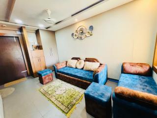 2bed 2bath 2AC kitchen , Puri , Near Beach, Homestay at Ananya Palm Beach Apartment - Puri - 4