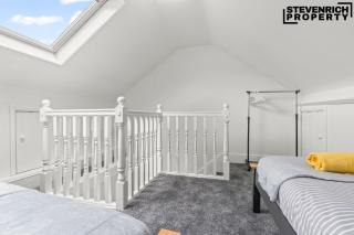 Contractors House Parking 3 Bedrooms Sleeps 6 - Swindon - 6