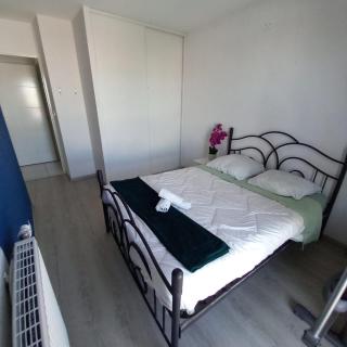 Le Barbusse LYON-T3-Garage-Terrasse-3 lits-Home Cinema - Pierre-Bénite - 6