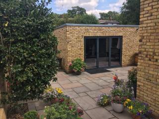 Wingfield Garden Suite - 2