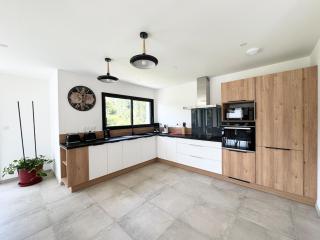 Spacieuse maison contemporaine, proche Mousterlin - 9