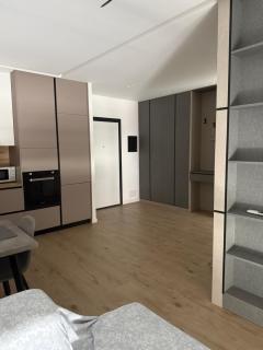 Henri apartament lungomare - Vlorë - 5