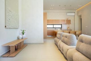 Elithos Villa - 2