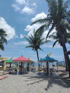 White & Yellow Castle Hotel and Resort - 9