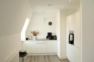 2 bed Flat near Beach, Hospital & Brighton College, ideal for long stay guests - Brighton & Hove - 9