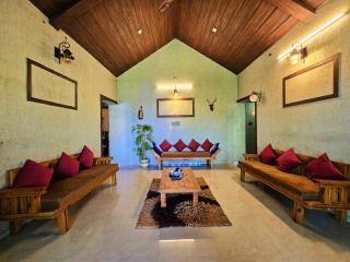 Triptadka Lake House 3 BHK with Private Pool - Jāmb - 5