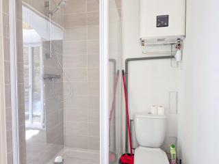 Le Métairie, Parking Privé, 5min de la Gare, Central - 1