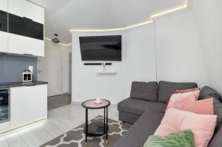 Exceptional Apartments in Sopot with Parking by Noclegi Renters - Sopot - 4