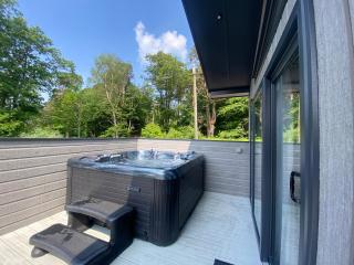 C05 - The Ogwen Lodge with Hot Tub - Bethesda - 0
