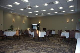 Best Western Plus Lacombe Inn and Suites - Lacombe - 8