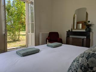 La Lampisterie - Atelier ferroviaire aménagé en bordure de la Voie Verte - 2